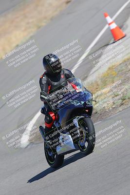 media/Nov-12-2023-Classic Track Days (Sun) [[11f17acb81]]/Group 3/session 2 turn 9/